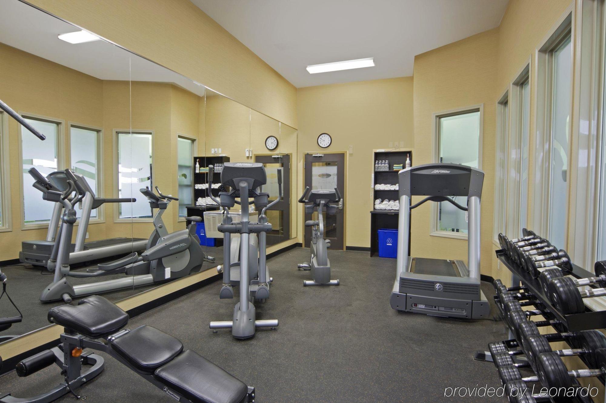 Best Western Wainwright Inn & Suites Facilities photo