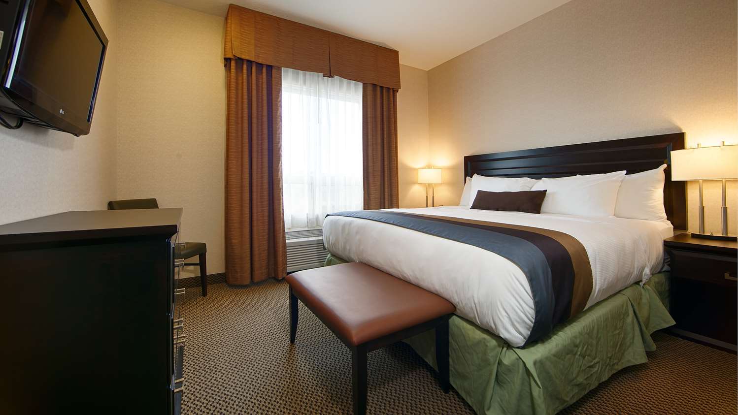 Best Western Wainwright Inn & Suites Exterior photo