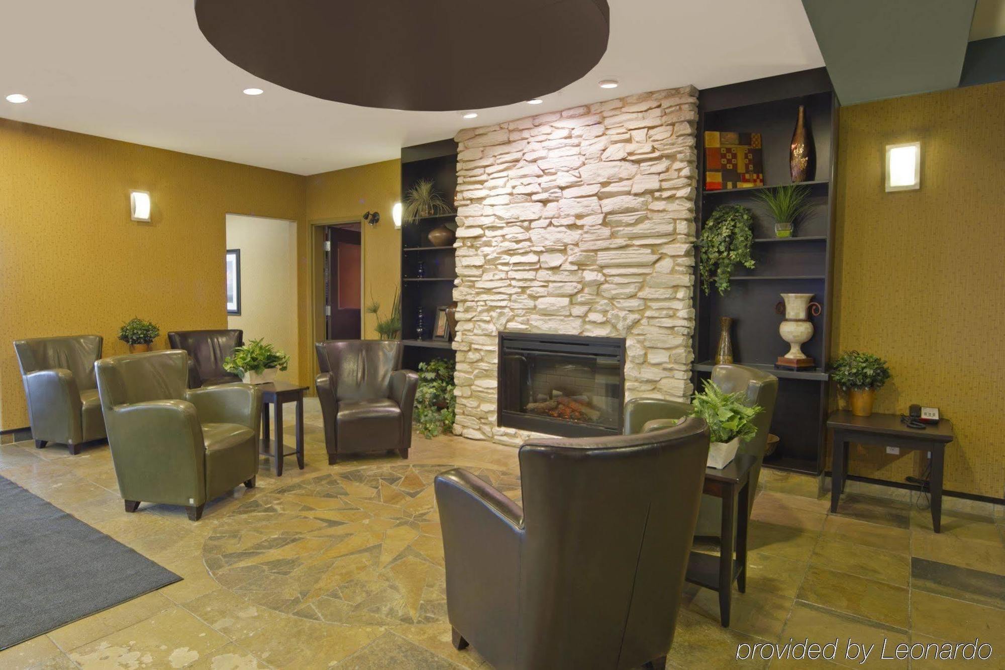 Best Western Wainwright Inn & Suites Interior photo