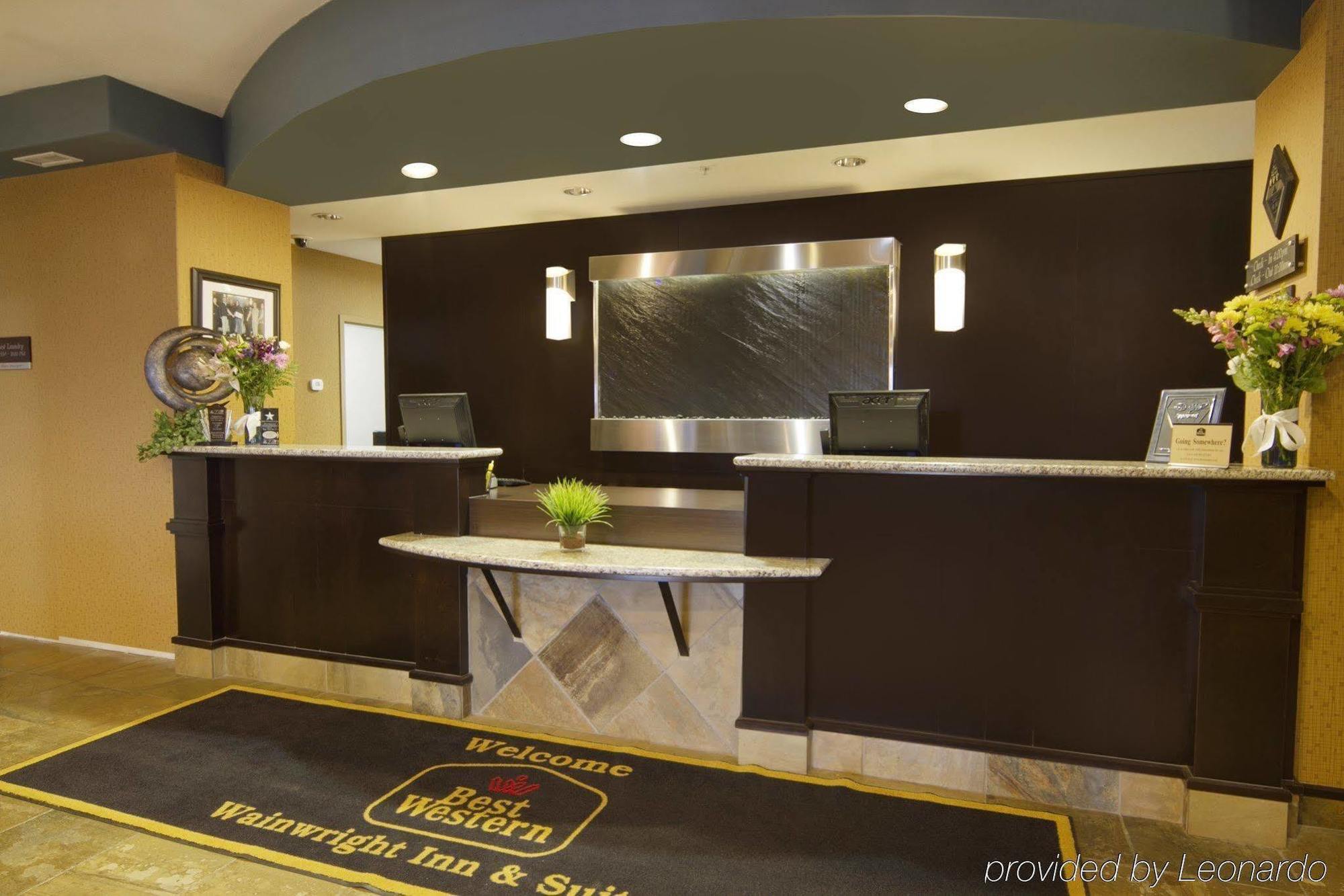 Best Western Wainwright Inn & Suites Exterior photo